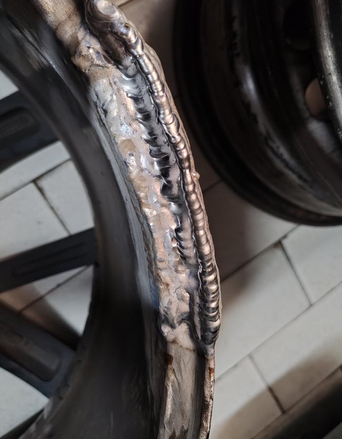 Zavarivanje aluminijumskih i čeličnih felni Voždovac